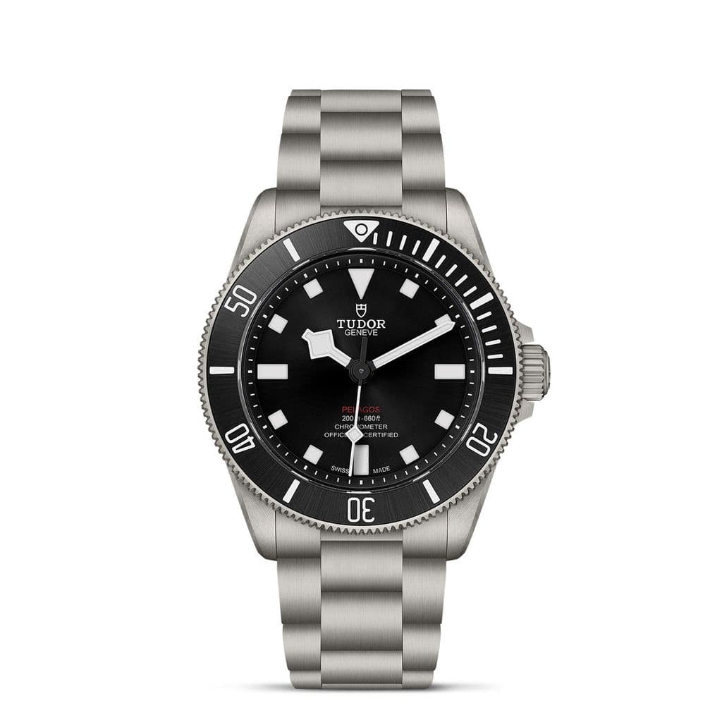 Tudor Pelagos 39 vs 42mm — what’s best for you?