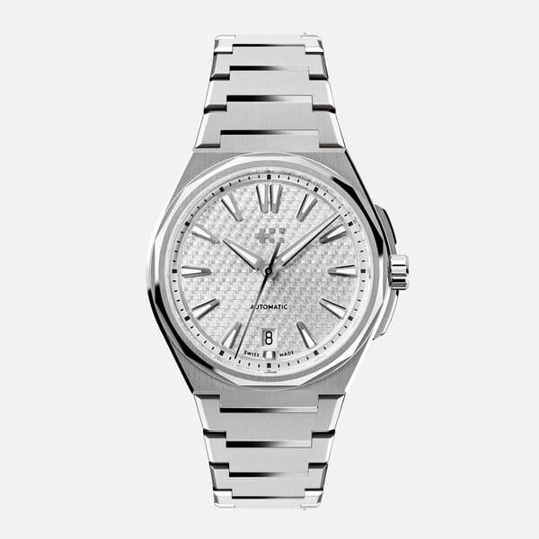 Christopher Ward C12